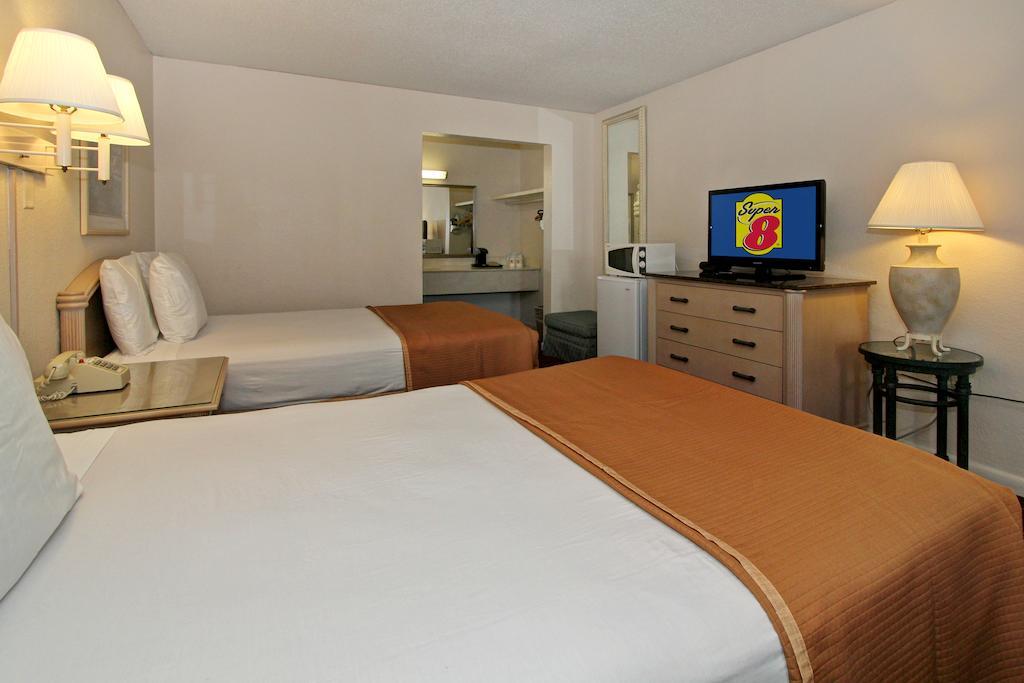 Super 8 By Wyndham Kissimmee Μοτέλ Δωμάτιο φωτογραφία