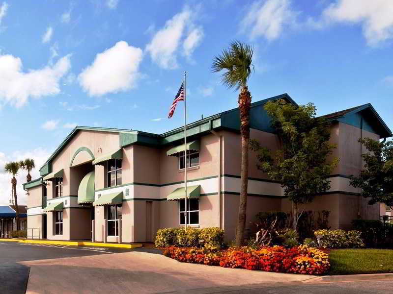 Super 8 By Wyndham Kissimmee Μοτέλ Εξωτερικό φωτογραφία